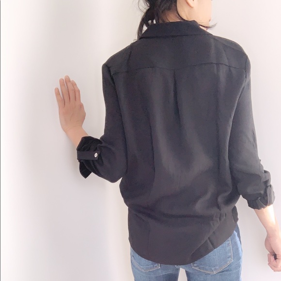 CLASSIC SOFT LONG SLEEVES BUTTON SHIRT - BLACK - Picture 5 of 9